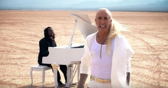 Dee Snider 'We're Not Gonna Take It' acoustic music video