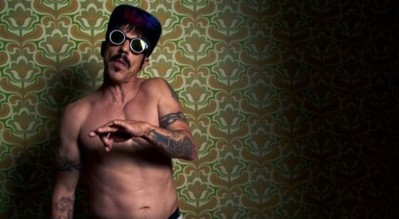 Red Hot Chili Peppers 'Dark Necessities' music video
